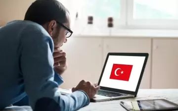 اللغة التركية كأي لغة أخرى في العالم تحتاج وقتا وجهدا وإصرارا كبيرا على تعلمها