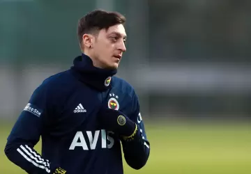 مسعود أوزيل ومسيرة طويلة مع كرة القدم