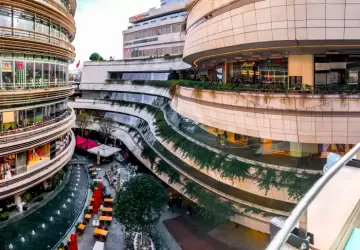 انتشرت في السنوات الأخيرة ثقافة مراكز التسوق في تركيا