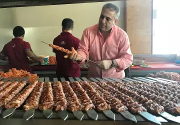 تحظى تركيا بشهرة عالمية بتميزها في أطباق الكباب التركي الشهية