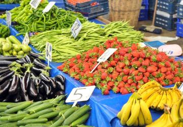 للتسوق داخل البازار التركي متعة خاصة مع معرفة اللغة التركية