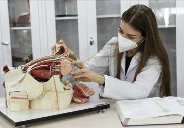 يجري تقييم مستوى كليات الطب في تركيا وفقا لتقرير "URAP"