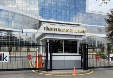 تأسس مركز الإحصاء التركي في 26 فبراير 1962 كمؤسسة تابعة لوزارة المالية والخزانة