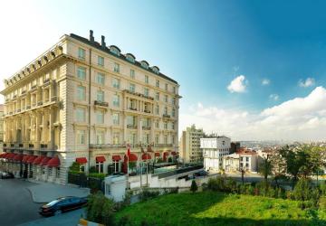 فندق بيرا بالاس Pera Palas في مدينة إسطنبول