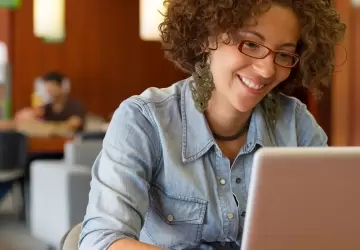 يرجع ما تصل نسبته إلى 5 % من نسبة الكلمات الأجنبية في اللغة التركية إلى أصل عربي