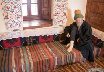 لقب جلال الدين الرومي بـ "سلطان العارفين"