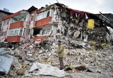 جانب من الزلزال في تركيا