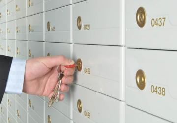 تختلف خزنة الأمانات عن الحساب البنكي