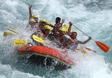 اخترنا لكم فيه هذا التقرير أفضل أماكن ممارسة التجديف في تركيا