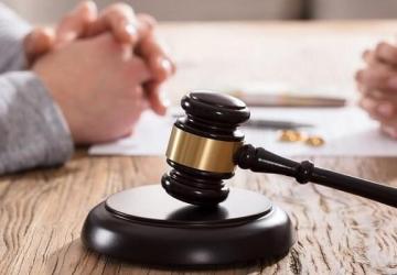 وتعد قضايا الطلاق في تركيا ومختلف أنحاء العالم من أكثر القضايا الأسرية المهمة