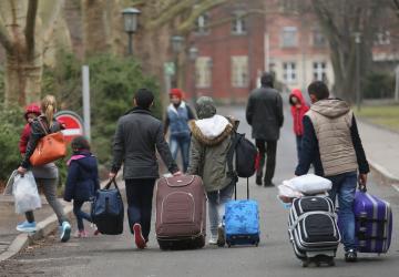 يبحث العديد ممن لديهم ملفات إعادة التوطين عن طريقة معرفة حالة الملف UN