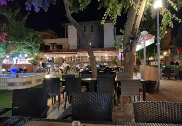 تنتشر المطاعم العربية عموماً والسورية بشكل خاص في مختلف أنحاء تركيا بينها 10 مطاعم سورية في غازي عنتاب