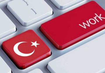 يحق لطلاب المعاهد والجامعات والدراسات العليا الحصول على إذن العمل في تركيا