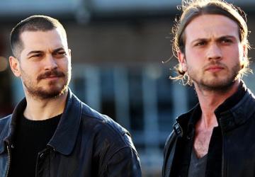 تتميز ببعض الأعمال البوليسية ذات الجودة الكبيرة والعالية مثل مسلسل في الداخل