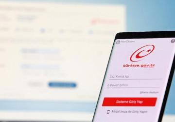 من الوسائل المهمة للعرب والسوريين المقيمين في الأراضي التركية بوابة الحكومة الإلكترونية e-Devlet