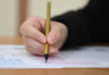 لا يعني القرار إلزام كافة الجامعات بفرض امتحان TR-YÖS