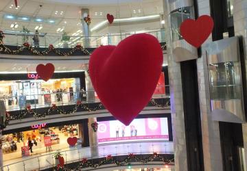 كتابة رسائل الحب باللغة التركية أو أي لغة أخرى أمر مهم للتعبير عن المشاعر