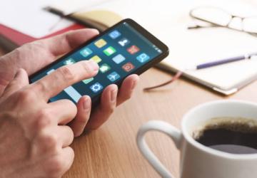 المشاركة بالقرارات الإدارية الخاصة ببلدية اسطنبول من خلال تطبيق Istanbul senin