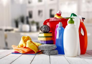 أنواع المنظفات التركية والعلامات التجارية المتوفرة تمنحك منزلًا نظيفًا ومنعشًا