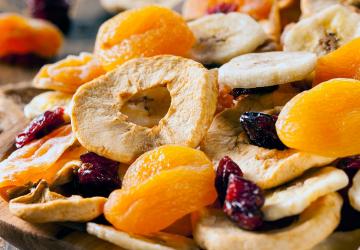 طريق الاستدامة والابتكار في المجال الصناعي يتجسد في شركات إنتاج الفواكه المجففة في تركيا