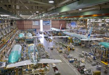 تشكّل الصناعات الدفاعية في تركيا أحد أهم القطاعات الحيوية ا