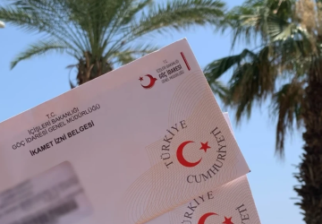 تسمى الإقامة الطلابية في تركيا باللغة التركية Öğrenci İkamet İzni