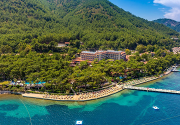 مرماريس بالتركية Marmaris هي مدينة ساحلية تتبع لولاية موغلا Muğla