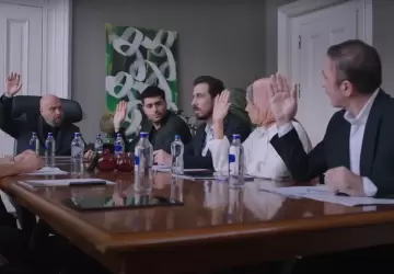 تصدرت أول 3 حلقات من الموسم الجديد من مسلسل شراب التوت Kızılcık Şerbeti منصات التواصل