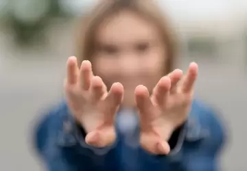 أثارت قضية الطفلة نارين الرأي العام في تركيا والعالم العربي فما هي قصتها؟