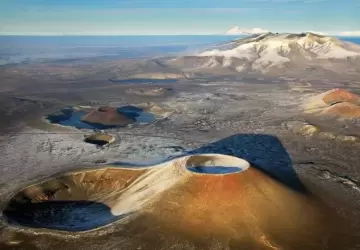 تعد البراكين في تركيا من الظواهر الطبيعية المدهشة التي تثير تساؤل الكثيرين عن عددها والنشط منها