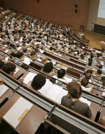 من يحق له العودة إلى الجامعات التركية بموجب Öğrenci Affı؟