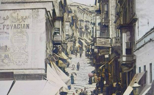 كان حي بي أوغلو موطنا للعديد من التجار الأوروبيين