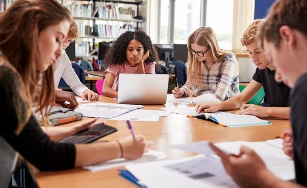 تمثل اللغة التركية هاجسا كبيرا أمام طلاب الجامعة