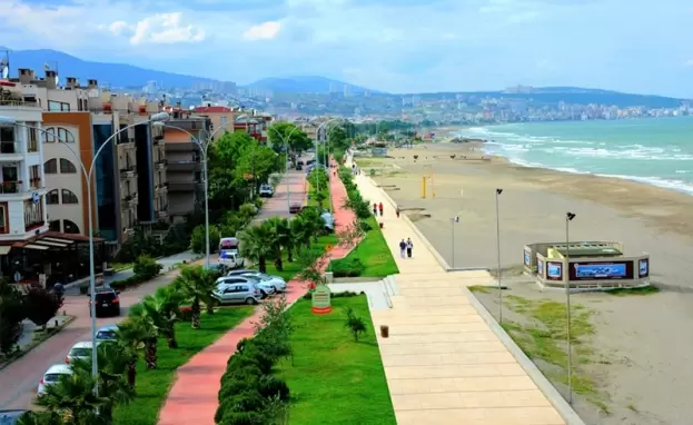 تمتاز سامسون بطول ساحلها وروعة تنظيمه