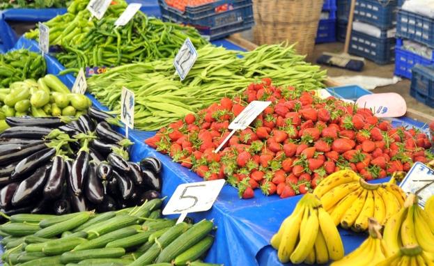 للتسوق داخل البازار التركي متعة خاصة مع معرفة اللغة التركية