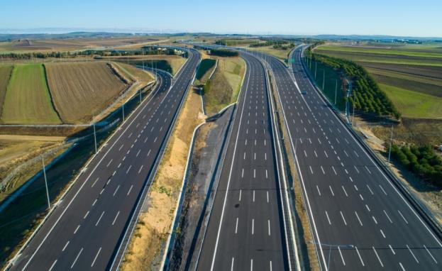 تضم تركيا 8 شبكات من الطرق الدولية السريعة