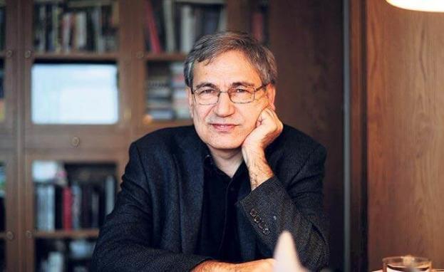 أورهان باموق الروائي التركي الوحيد الحاصل على جائزة نوبل للآداب