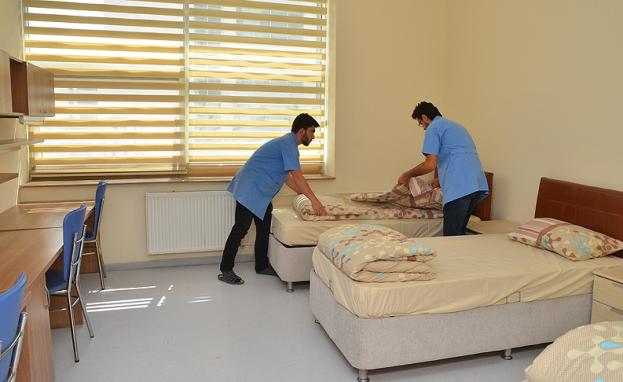 من داخل إحدى غرف السكنات الجامعية الحكومية في تركيا