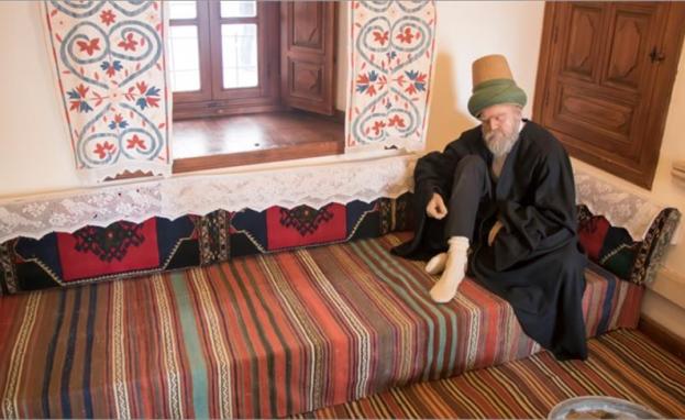 لقب جلال الدين الرومي بـ "سلطان العارفين"