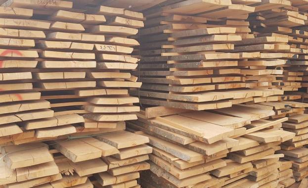 الخشب التركي سواء الصناعي أو الطبيعي يمتاز بجودته وأسعاره