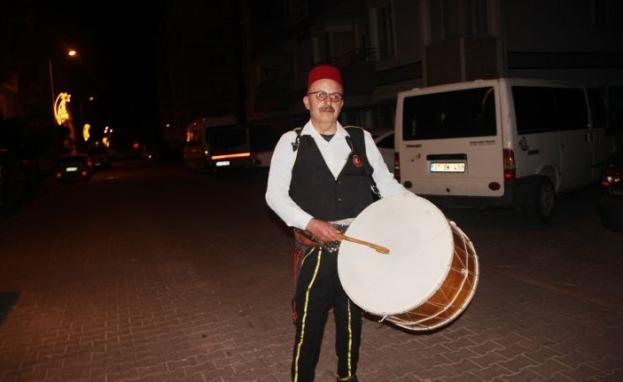 مسحراتي رمضان في تركيا