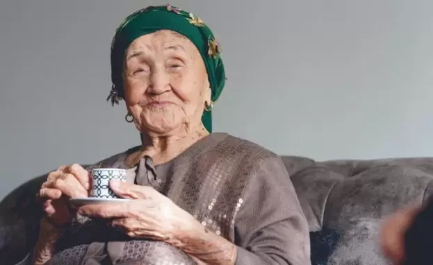 تروي العمة دوروسون تجربتها لحياة صحية أطول