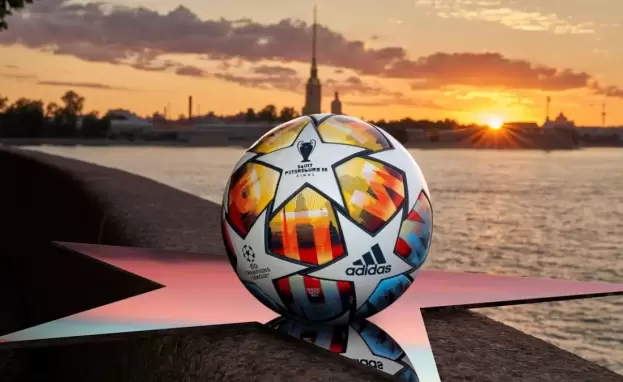 جوائز نهائي أبطال أوروبا في إسطنبول التركية