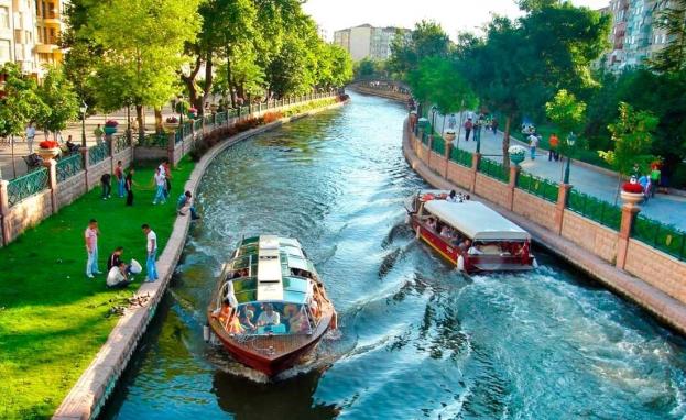 السياحة في إسكي شهير