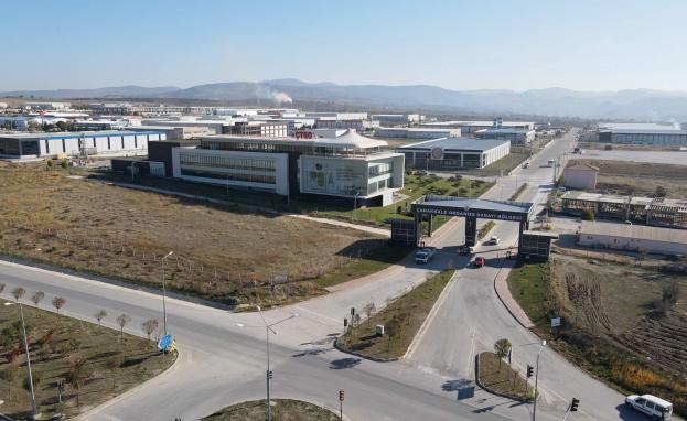 ما يساعد على تطوير المناطق الصناعية في تركيا الموارد الطبيعية الغنية