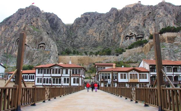 أفضل الأماكن السياحية في أماسيا التي تجذب الزوار من كل حدب وصوب