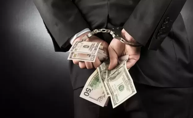 تعود تسمية الاحتيال الشهير بطريقة بونزي إلى المحتال الإيطالي شارلز بونزي Charles Ponzi