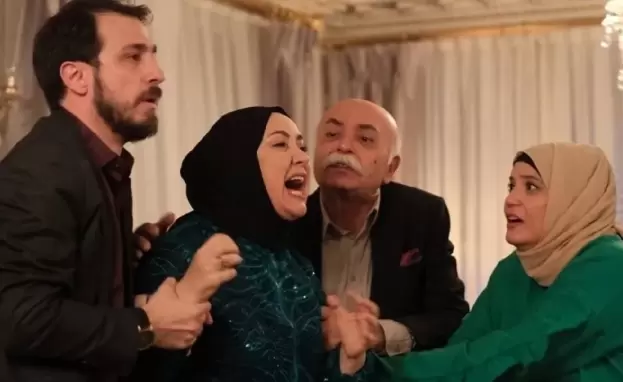 من هي نجمة مسلسل شراب التوت سيبال تاشجي أوغلو Sibel Taşçıoğlu