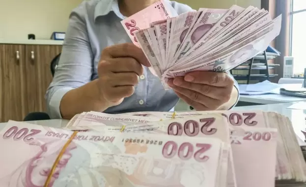 يُراقب ملايين العمال في تركيا بفارغ الصبر اجتماعات وقرارات تحديد الحد الأدنى للأجور في تركيا 2024