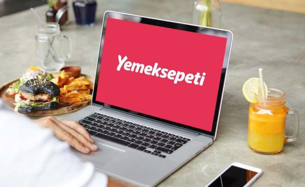 تحظى تطبيقات توصيل الطعام في تركيا بشعبية كبيرة مثل تطبيق يمك سبتي